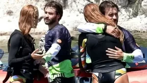 Çağla Şıkel'den sevgilisiyle romantik Çeşme tatili kareleri! cagla sikel sevgilisiyle romantik cesme tatili kareleri1 habermeydan
