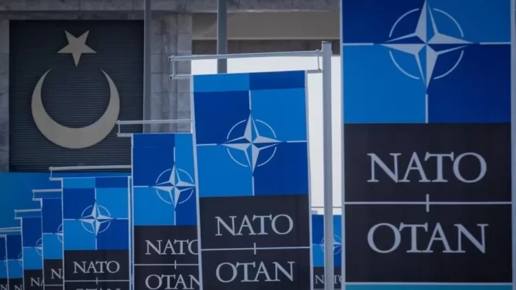 Ankara NATO zirvesine ev sahipliği yapıyor: Dünya liderleri Türkiye'de buluşuyor Ankara NATO zirvesine ev sahipliği yapıyor.