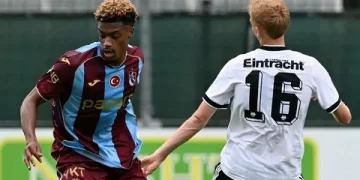 Eintracht Frankfurt 3-0 Trabzonspor Eintracht Frankfurt 3-0 Trabzonspor