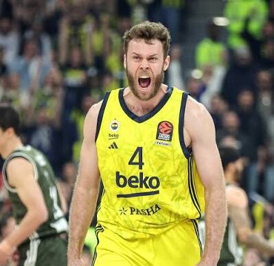 Fenerbahçe, Nicolo Melli ile 2 yıl uzattı! fenerbahce nicolo melli ile 2 yil uzatti habermeydan e1783449923389