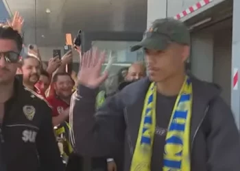 Fenerbahçe'de, Mason Greenwood İstanbul'a geldi! Fenerbahçe’de, Mason Greenwood İstanbul’a geldi!