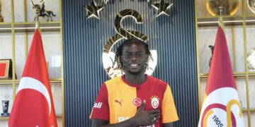 Galatasaray, Lesley Ugochukwu'nun maliyetini açıkladı! Galatasaray, Lesley Ugochukwu’nun maliyetini açıkladı!
