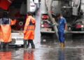 Güngören'de alt geçidi su bastı: Trafik durma noktasına geldi Güngören’de alt geçidi su bastı: Trafik durma noktasına geldi