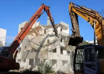 İstanbul'da dönüşümü süren konut ve iş yeri sayısı 276 bine ulaştı İstanbul’da dönüşümü süren konut ve iş yeri sayısı 276 bine ulaştı