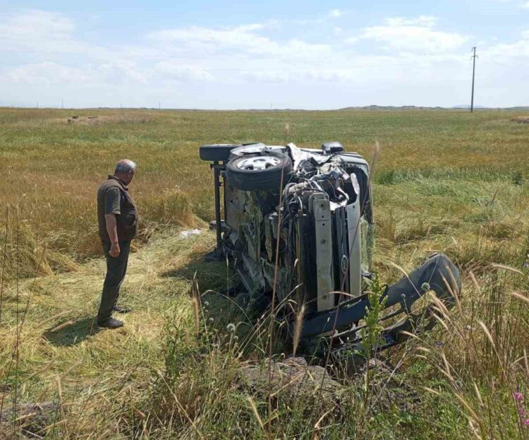 mus malazgirtte kamyonet ile traktor carpisti habermeydan e1783079343302