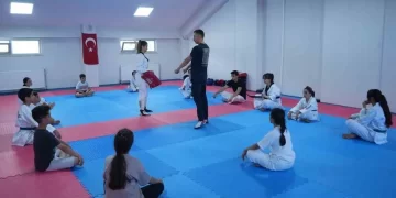 Muş Yaz Spor Okulları’nda, Gençlerin Yeni Tutkusu Taekwondo!