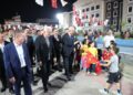 Muş'ta, 15 Temmuz demokrasi nöbetine yoğun katılım! Muş’ta, 15 Temmuz demokrasi nöbetine yoğun katılım!