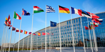 NATO Zirvesi'nde tarihi adım: Türkiye ve 8 müttefikten ortak savunma bankası girişimi NATO Zirvesi’nde tarihi adım: Türkiye ve 8 müttefikten ortak savunma bankası girişimi