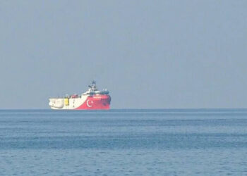 Türkiye'den Kıbrıs'a doğalgaz hattı için Akdeniz'de NAVTEX ilanı Türkiye’den Kıbrıs’a doğalgaz hattı için Akdeniz’de NAVTEX ilanı