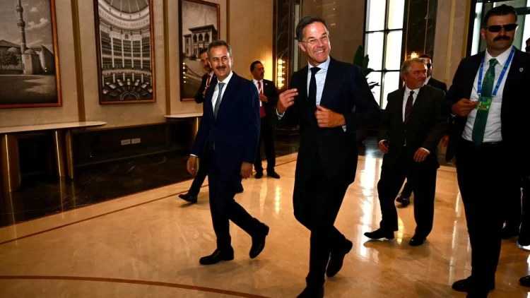 Tarihi NATO Zirvesi öncesi diplomasi trafiği hızlandı: Rutte Ankara'da Tarihi NATO Zirvesi öncesi diplomasi trafiği hızlandı.
