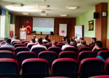 Sinop Boyabat'ta, 'Sağlıklı Aile İçi İletişim' Eğitimi Düzenlendi! Sinop Boyabat’ta, ‘Sağlıklı Aile İçi İletişim’ Eğitimi Düzenlendi!