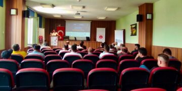 Sinop Boyabat'ta, 'Sağlıklı Aile İçi İletişim' Eğitimi Düzenlendi! Sinop Boyabat’ta, ‘Sağlıklı Aile İçi İletişim’ Eğitimi Düzenlendi!