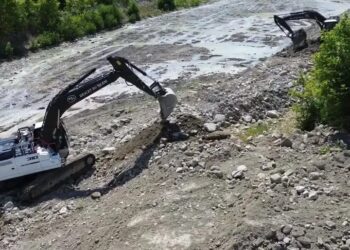 Sinop Türkeli'de, Sel Riskine Karşı Dere Islah Seferberliği! Sinop Türkeli’de, Sel Riskine Karşı Dere Islah Seferberliği!