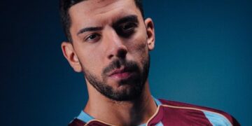 Trabzonspor, Cenk Özkaçar'ı KAP'a bildirdi! Trabzonspor, Cenk Özkaçar’ı KAP’a bildirdi!
