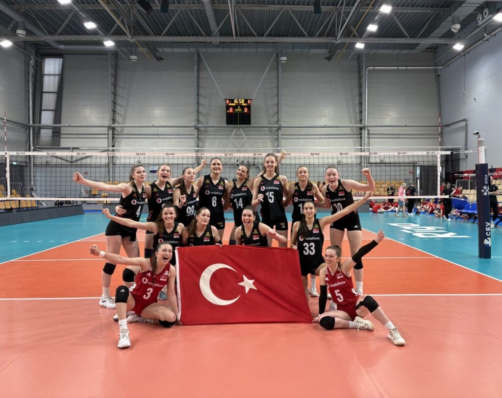 U18 Kadın Milli Takımımız, Avrupa Şampiyonası'nda Finale Yükseldi! u18 kadin milli takimimiz avrupa sampiyonasinda finale yukseldi habermeydan