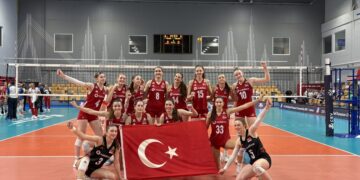 U18 Kadın Milli Takımımız, Avrupa Şampiyonası'nda Yarı Finale Yükseldi! U18 Kadın Milli Takımımız, Avrupa Şampiyonası’nda Yarı Finale Yükseldi!