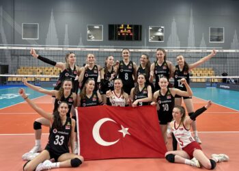 U18 Kadın Milli Takımımız Durdurulamıyor: 5'te 5! U18 Kadın Milli Takımımız Durdurulamıyor: 5’te 5!