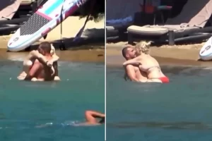 Ali Biçim ile sevgilisinin deniz keyfi gündem oldu Ali Bicimile sevgilisinin deniz keyfi gundem oldu1 habermeydan