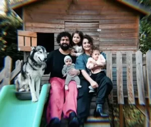 Atiye'den dikkat çeken açıklama: Kızımla Kur'an-ı Kerim dersi alıyoruz Atiyeden dikkat ceken aciklama1 habermeydan