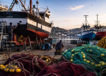 Av sezonu için geri sayım başladı: Trabzonlu balıkçılar denize hazırlanıyor Av sezonu için geri sayım başladı: Trabzonlu balıkçılar denize hazırlanıyor