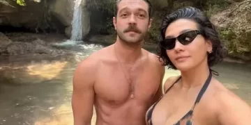 Aybüke Pusat ve Furkan Andıç’tan aşk dolu tatil pozları Aybüke Pusat ve Furkan Andıç’tan aşk dolu tatil pozları