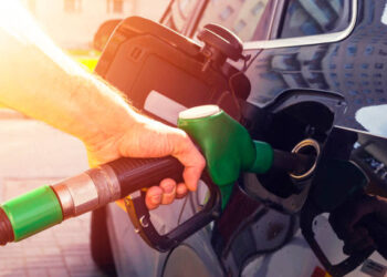 Benzine 1,56 TL zam geldi: 11 Ağustos güncel akaryakıt fiyatları Benzine 1,56 TL zam geldi: 11 Ağustos güncel akaryakıt fiyatları