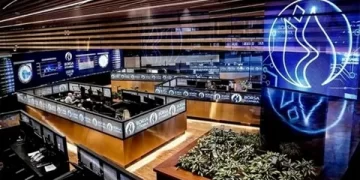 Borsa İstanbul Güne Artıda Başladı: BIST 100 Endeksi 13 Bin 728 Puana Yükseldi