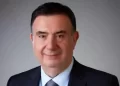 Cahit Çınar kimdir? Kariyeri nasıldır? Cahit Çınar kimdir? Kariyeri nasıldır?