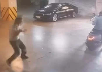 Çiğli Belediye Başkanı’nın Makam Aracına Kurşun Yağdırdı: Şüpheli Kaçarken Yakalandı