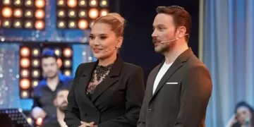 Demet Akalın ve Sinan Akçıl'ın programı final yaptı Demet Akalın ve Sinan Akçıl’ın programı final yaptı