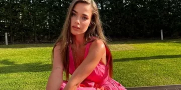 Didem Ceran geçmişini suya bıraktı: Karanlıktan arındım Didem Ceran geçmişini suya bıraktı: Karanlıktan arındım