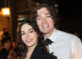 Ebru Şahin ve Cedi Osman Çeşme’de objektiflere yansıdı Ebru Şahin ve Cedi Osman Çeşme’de objektiflere yansıdı