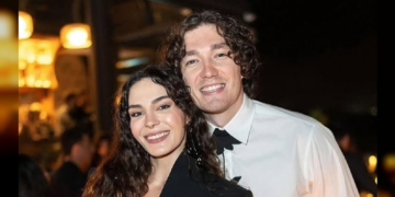 Ebru Şahin ve Cedi Osman Çeşme’de objektiflere yansıdı