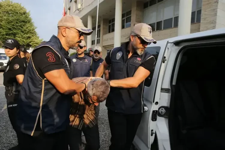 10 Yıldır Aranan FETÖ Firarisi Burkay Karatepe Tutuklandı: Suikast Davasında Yeni Gelişme FETO Firarisi Burkay Karatepe habermeydan
