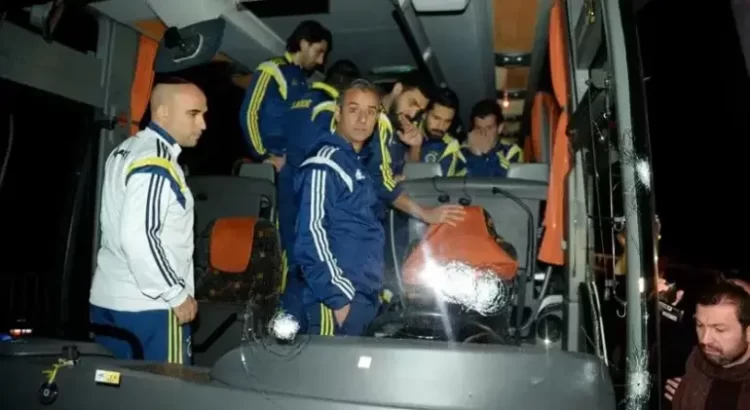 Fenerbahçe otobüsü saldırısında 11 yıl sonra yeni gelişme: 5 şüpheli gözaltında Fenerbahce otobusu saldirisi habermeydan