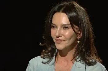 Hande Ataizi evlilik sorusuna yanıt verdi: “Karar onda” Hande Ataizi evlilik sorusuna yanıt verdi: “Karar onda”