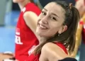 Hande Baladın maçın ardından sevgilisine koştu Hande Baladın maçın ardından sevgilisine koştu