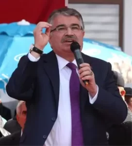 İdris Naim Şahin kimdir? Kaç yaşında ve nereli? Idris Naim sahin kimdir1 habermeydan
