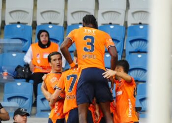 İstanbul Başakşehir 2-0 Kocaelispor