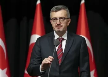 Burhanettin Duran'dan İsrail'e Gazze Tepkisi: "Barış Çabaları Bilinçli Şekilde Sabote Ediliyor" Burhanettin Duran’dan İsrail’e Gazze Tepkisi: “Barış Çabaları Bilinçli Şekilde Sabote Ediliyor”