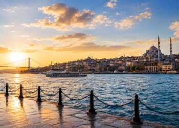 İstanbul'da yağış ihtimali için AKOM’dan yeni hafta raporu: Sıcaklıklar değişiyor İstanbul’da yağış ihtimali için AKOM’dan yeni hafta raporu: Sıcaklıklar değişiyor