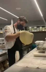 Kivanc Tatlitug yeni meslegi gundem oldu1 habermeydan
