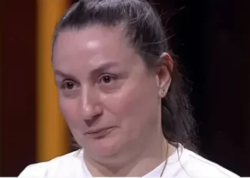 MasterChef Gül’ün hikâyesi herkesi duygulandırdı! Mehmet Şef kayıtsız kalmadı