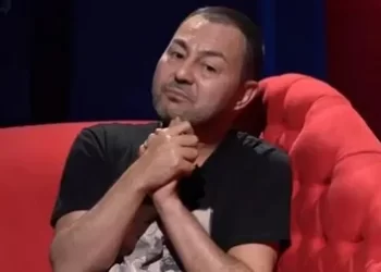 Serdar Ortaç’tan içler acısı sözler: Annen bile bir yere kadar bakar Serdar Ortaç’tan içler acısı sözler: Annen bile bir yere kadar bakar