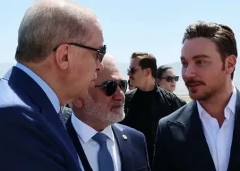 Sinan Akçıl’dan Erdoğan’a dikkat çeken sözler: Ömrümden yılları gözümü kırpmadan veririm Sinan Akçıl’dan Erdoğan’a dikkat çeken sözler: Ömrümden yılları gözümü kırpmadan veririm