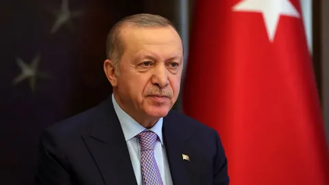 Cumhurbaşkanı Erdoğan Suudi Arabistan'a Gidiyor: Veliaht Prens ve Pakistan Başbakanı ile Görüşecek Suudi Arabistan habermeydan