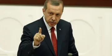 Cumhurbaşkanı Erdoğan'dan 'Terörsüz Türkiye' Talimatı: AK Parti Eylülde 81 İlde Sahaya Çıkıyor Cumhurbaşkanı Erdoğan’dan ‘Terörsüz Türkiye’ Talimatı: AK Parti Eylülde 81 İlde Sahaya Çıkıyor