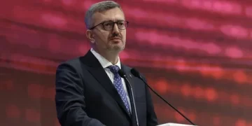 Burhanettin Duran’dan “Terörsüz Türkiye” mesajı: Tarihi adım Meclis’te kabul edildi Burhanettin Duran’dan “Terörsüz Türkiye” mesajı: Tarihi adım Meclis’te kabul edildi
