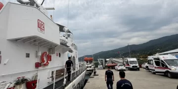 Kastamonu Açıklarında Ticari Gemide Panik! 13 Mürettebat Kurtarıldı