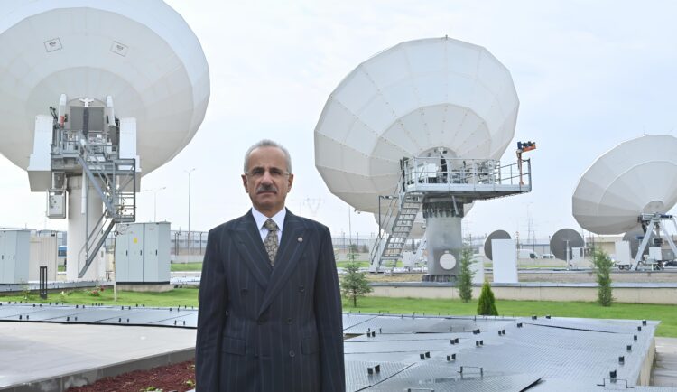 Türksat 3A dönemi sona erdi: 788 yayın yeni nesil uydulara taşındı Turksat 3A habermeydan